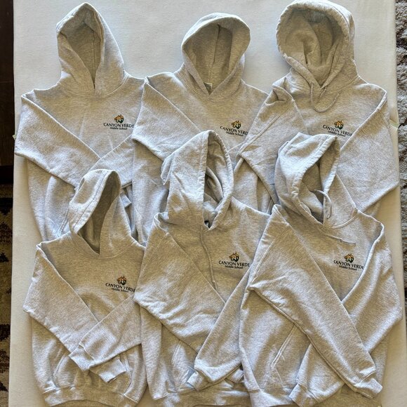 Gildan Other - Unisex Gildan Gray Bundle of Hoodies (6) Studio Wardrobe